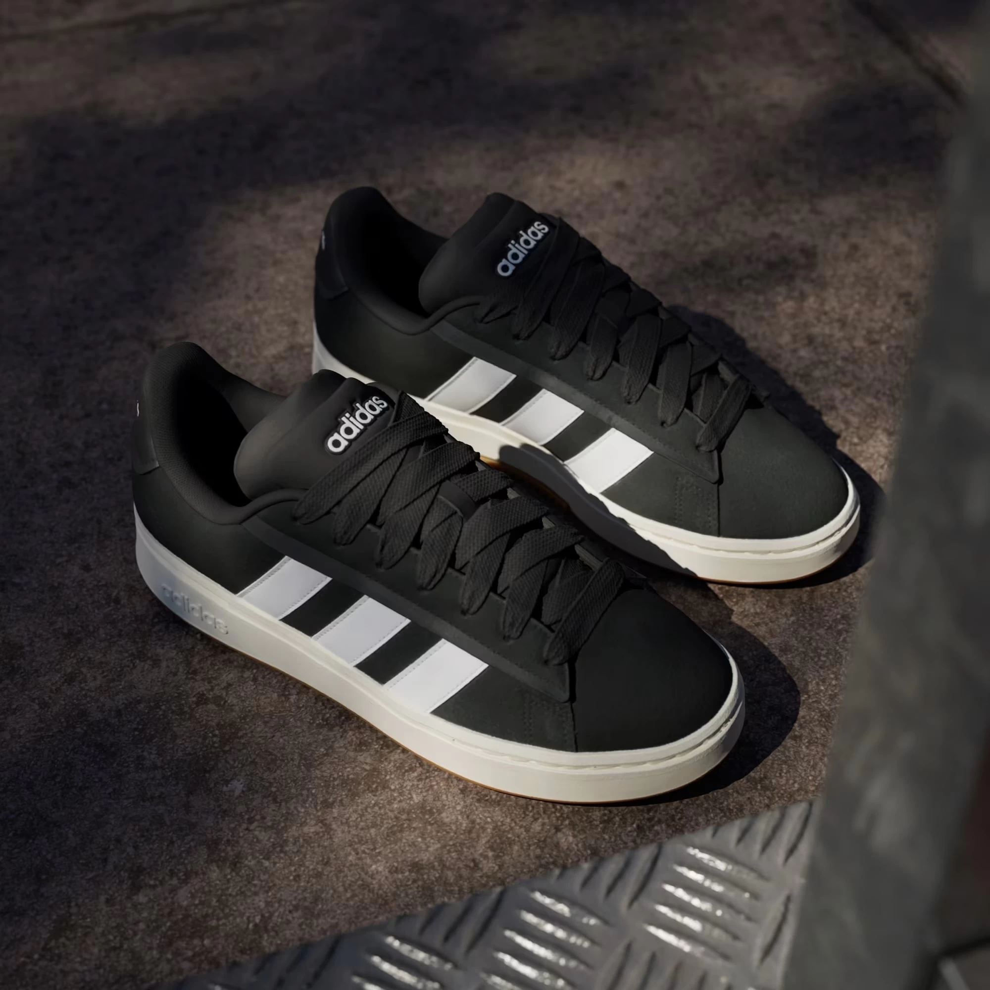 calzado-adidas-grand-court-alpha-00s-jr0543_b